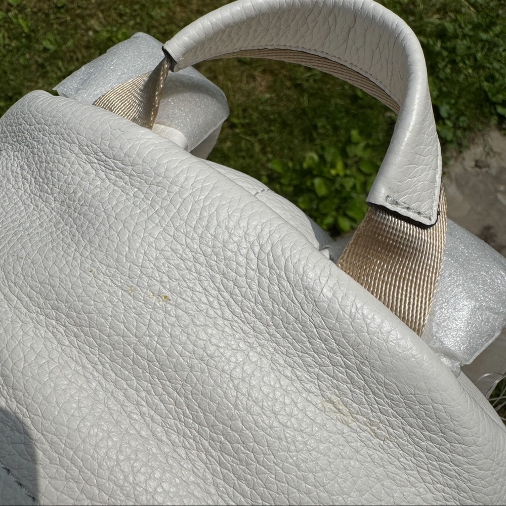 Michael Kors Slater Medium Pebbled Leather Backpack Optic White - Picture 12 of 16